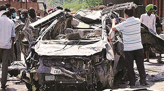 57 cases of road accidents are recorded per hour