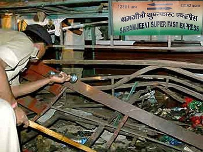 shramjeevi blast : bangladeshi national gets death sentence