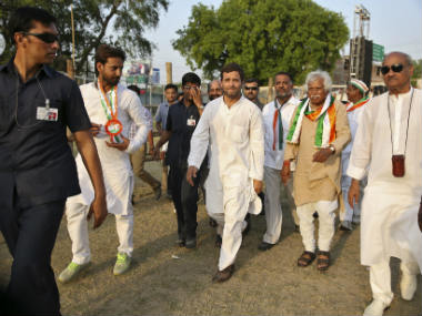 Rahul Gandhi to visit Amethi , listened to hundreds Friadion Problems