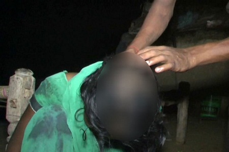after-fail-in-rape-attempt-man-shaved-off-woman-head-in-kanpur