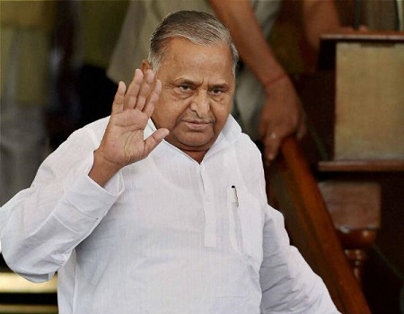 mulayam-may-call-parliamentary-board-meeting-on-friday-to-end-rift-between-akhilesh-and-shivpal