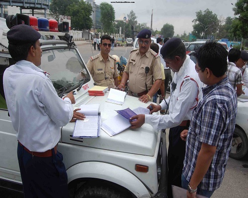 जाने क्या है गाड़ी चालान के नियम, और किन परिस्थितियों में हो सकता है आपका चलान..!