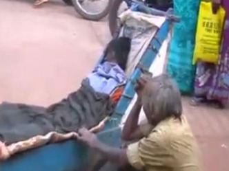 leprosy-patient-in-telangana-pushes-dead-wifes-body-in-cart-for-24-hrs-and-80-km