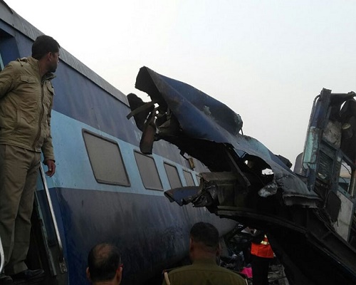 many-dies-in-patna-indore-express-derailed-near-kanpur