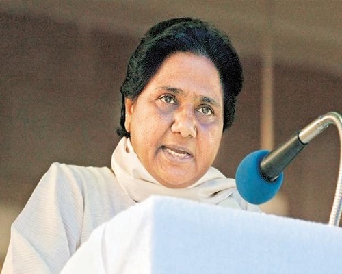 bsp-supremo-mayawati-slams-up-cm-akhilesh-yadav-in-lucknow-rally