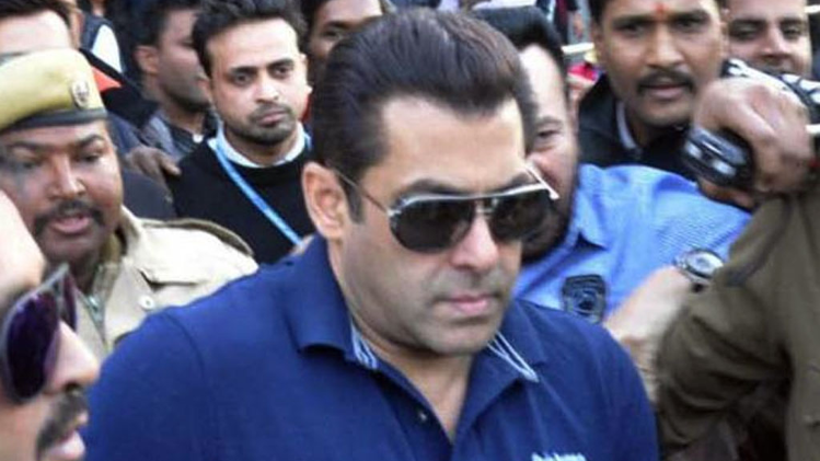 salman-khan-reached-jodhpur-for-verdict-on-arms-act-case