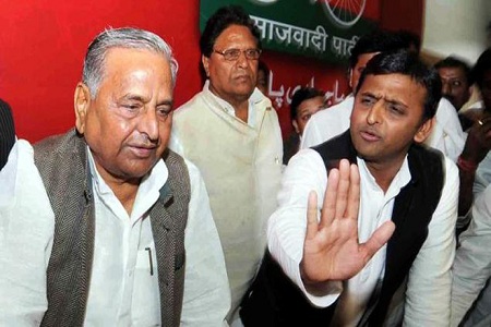 mulayam singh yadav statement over akhilesh yadav