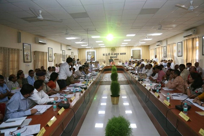 /lucknow-division-review-meeting