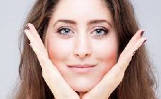 try-these-4-face-yoga-poses-to-reduce-wrinkles-and-pimples