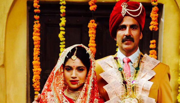 film-review-of-toilet-ek-prem-katha