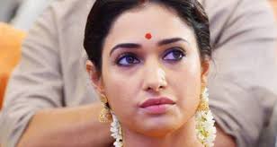 baahubali-fame-tamannaah-show-hurled