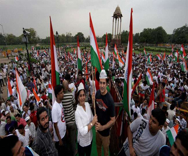 firozabad-police-stopped-the-tri-color-march-to-firozabad