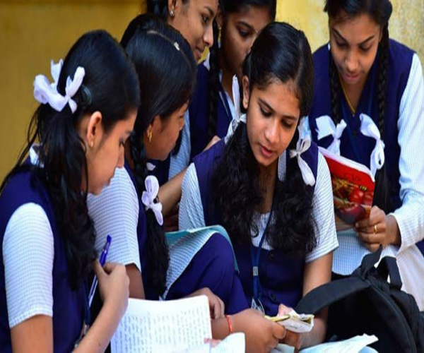 up-board-exam-will-start-all-centers-will-be-monitored-from-cctv