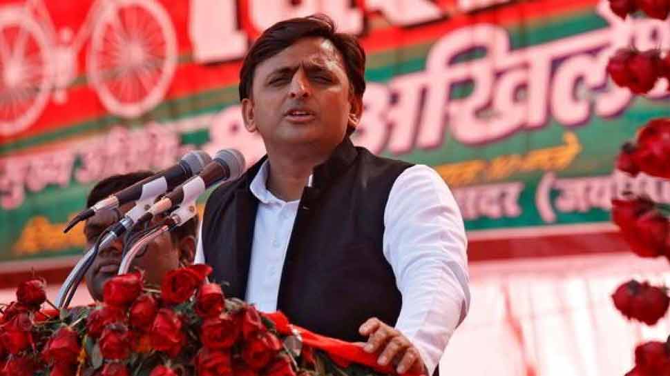 akhilesh-yadav-attacks-on-pm-modi