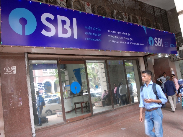 अगर आप के पास है SBI का डेबिट CARD तो ये खबर आप के लिए है