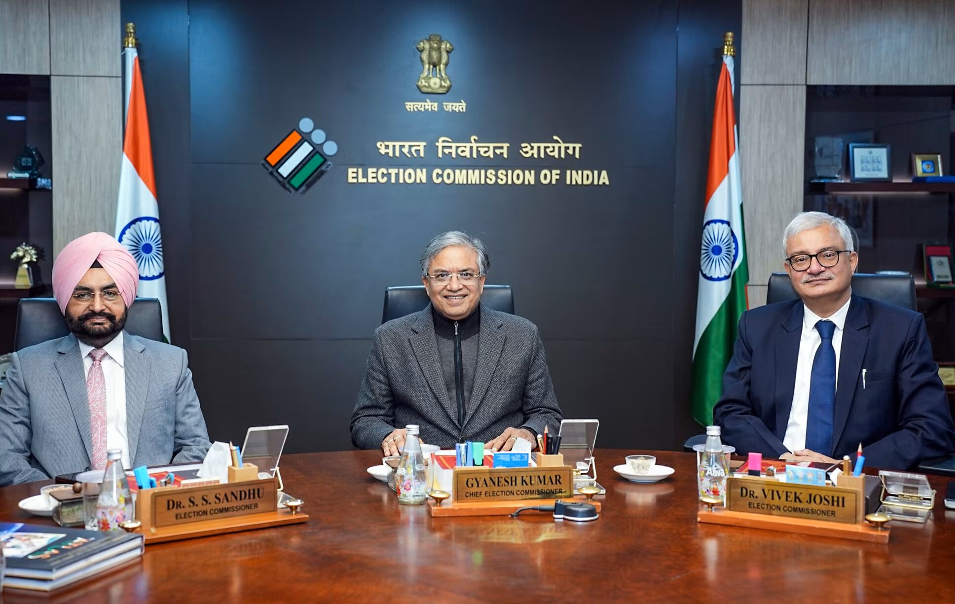 Questions on the Election Commission: Three Commissioners, Three Faces, and the Biggest Test of Trust