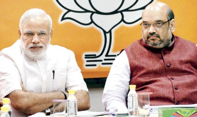 bjp-giving-tickets-to-relatives-of-party-memeber-in-up-election