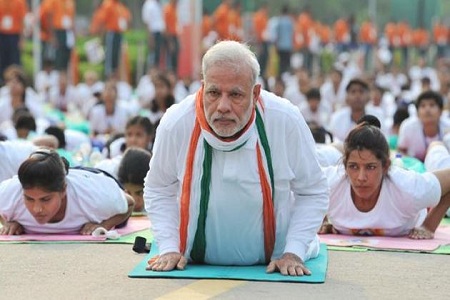 PM Yoga with going to rehearsals of two young men road accident death