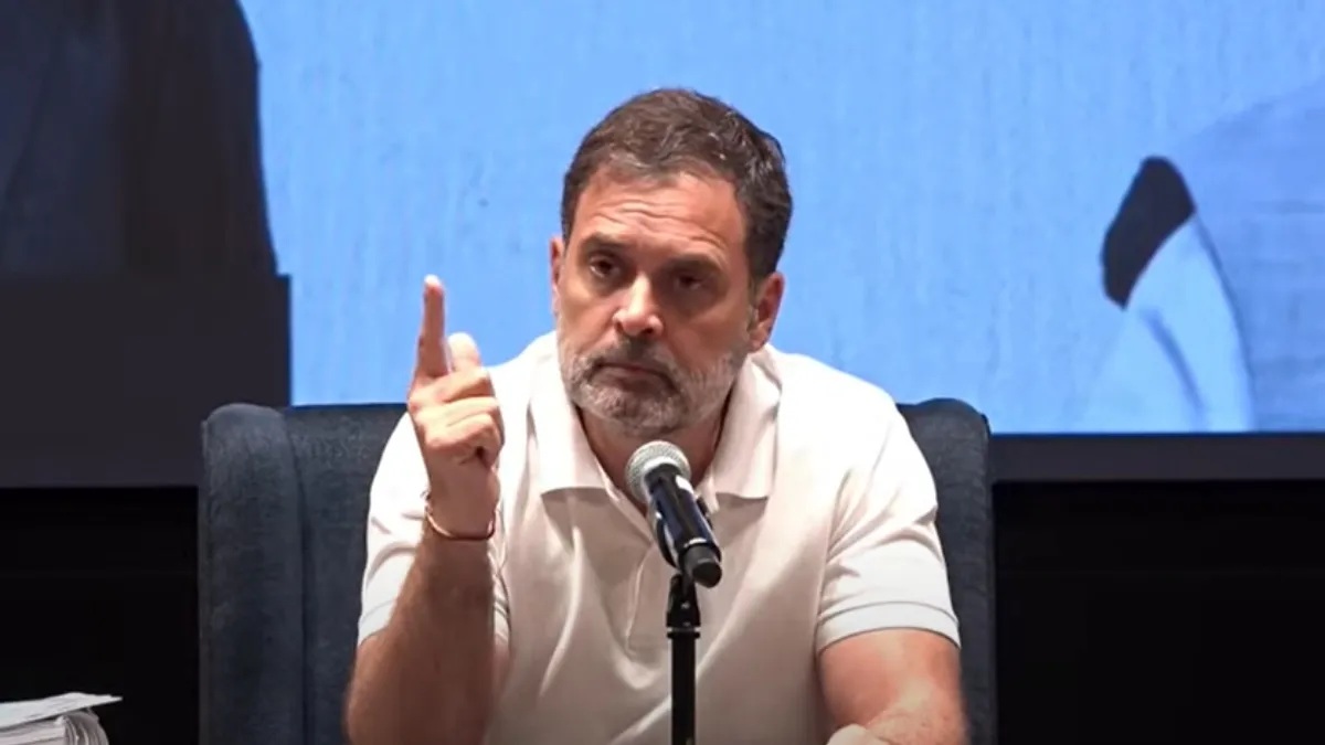Rahul Gandhi drops a bomb on voter list, votes are being cast fraudulently
